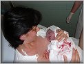 02 Jak jsem se narodila, hned m� dali k m�m�. To bylo pr�ma  